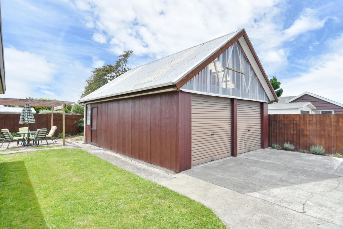 2 Kinross Street, Hei Hei, Christchurch - Carousel 24