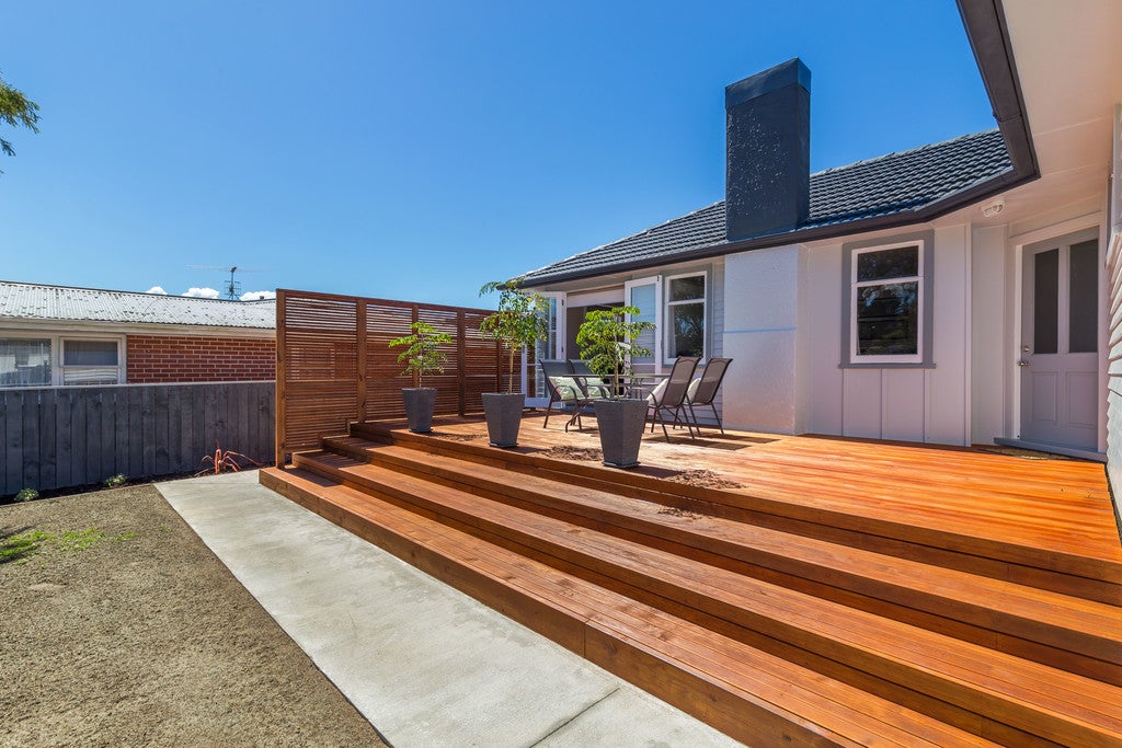 349 Stokes Valley Road, Stokes Valley, Lower Hutt - Carousel 2