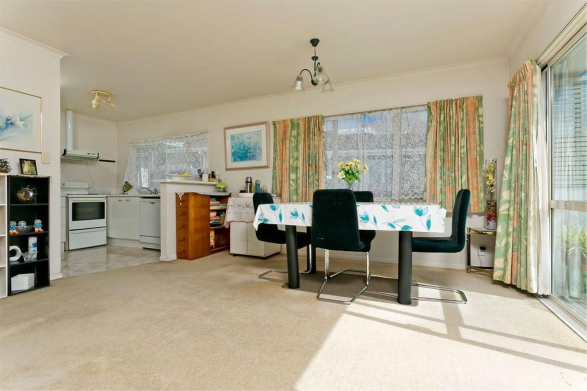 2/80 Bentley Avenue, Glenfield, Auckland - Carousel 19