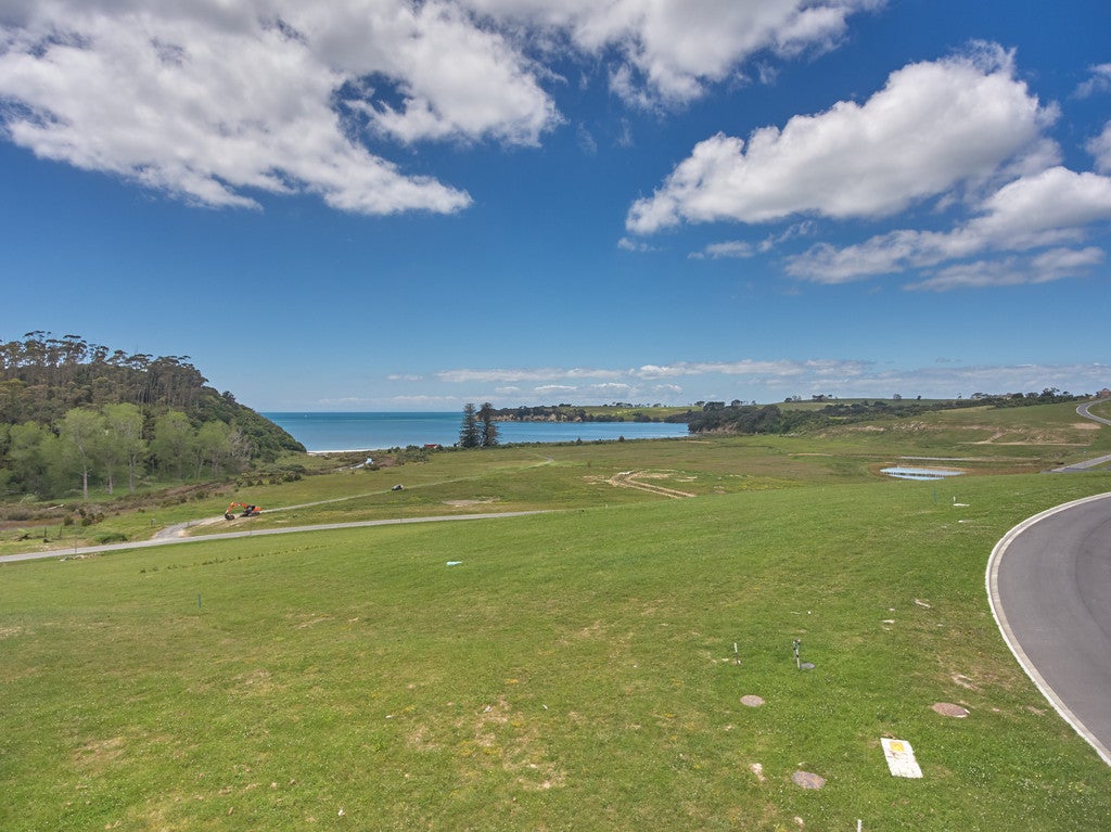 17 Hurihuri Road, Okura Bush, Silverdale - Carousel 1
