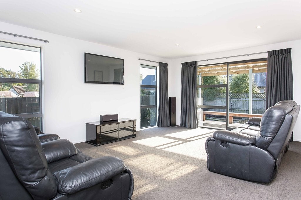 68 Blake Street, New Brighton, Christchurch - Carousel 2