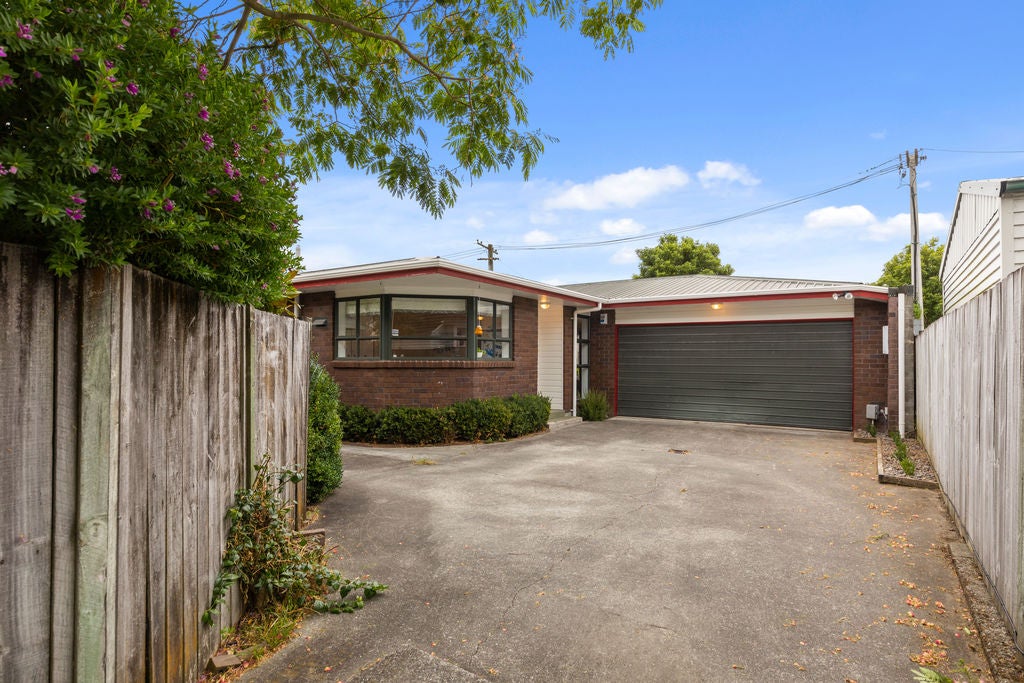 2/291 Naenae Road, Naenae, Lower Hutt - Carousel 15