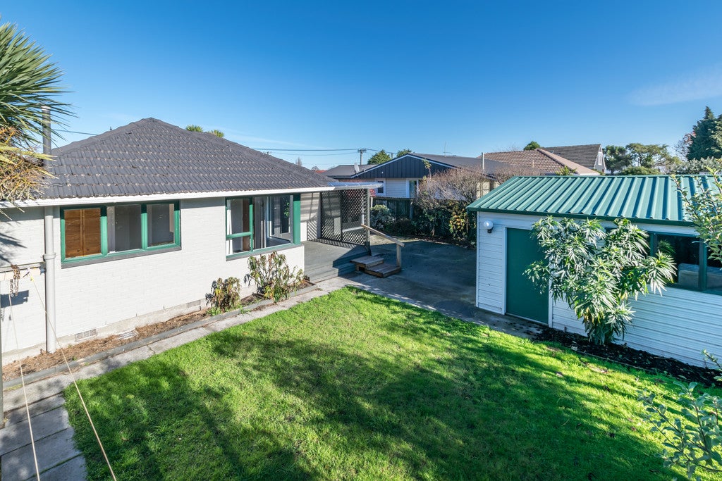61 Daniels Road, Redwood, Christchurch - Carousel 1