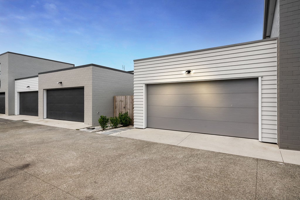 8 Hakaro Way, Takanini, Auckland - Carousel 10