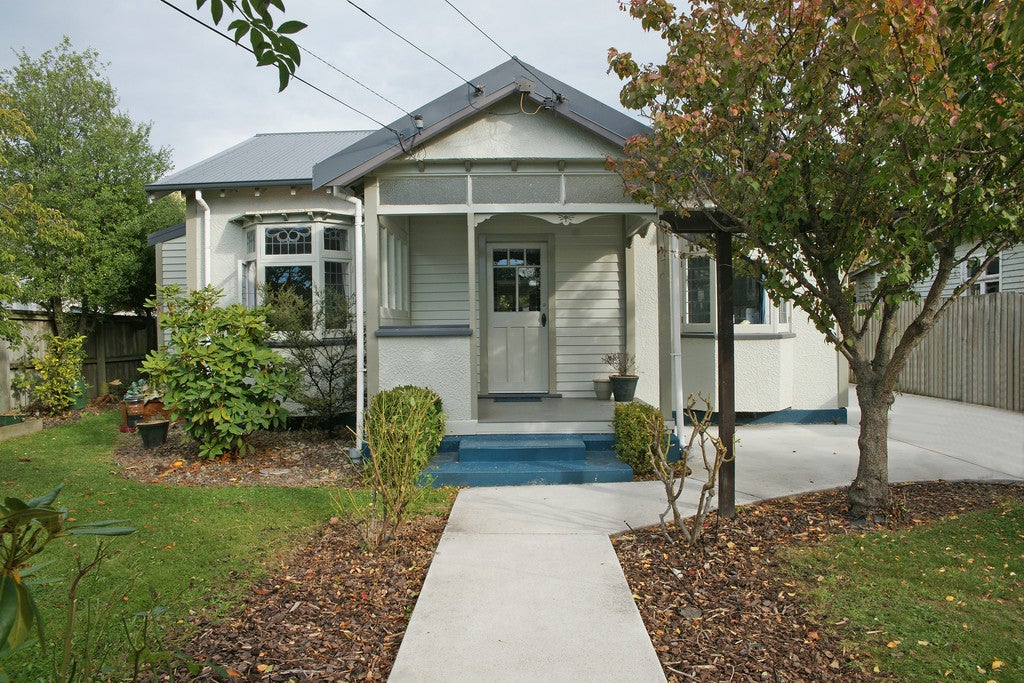 52 Sandwich Road, Beckenham, Christchurch - Carousel 1