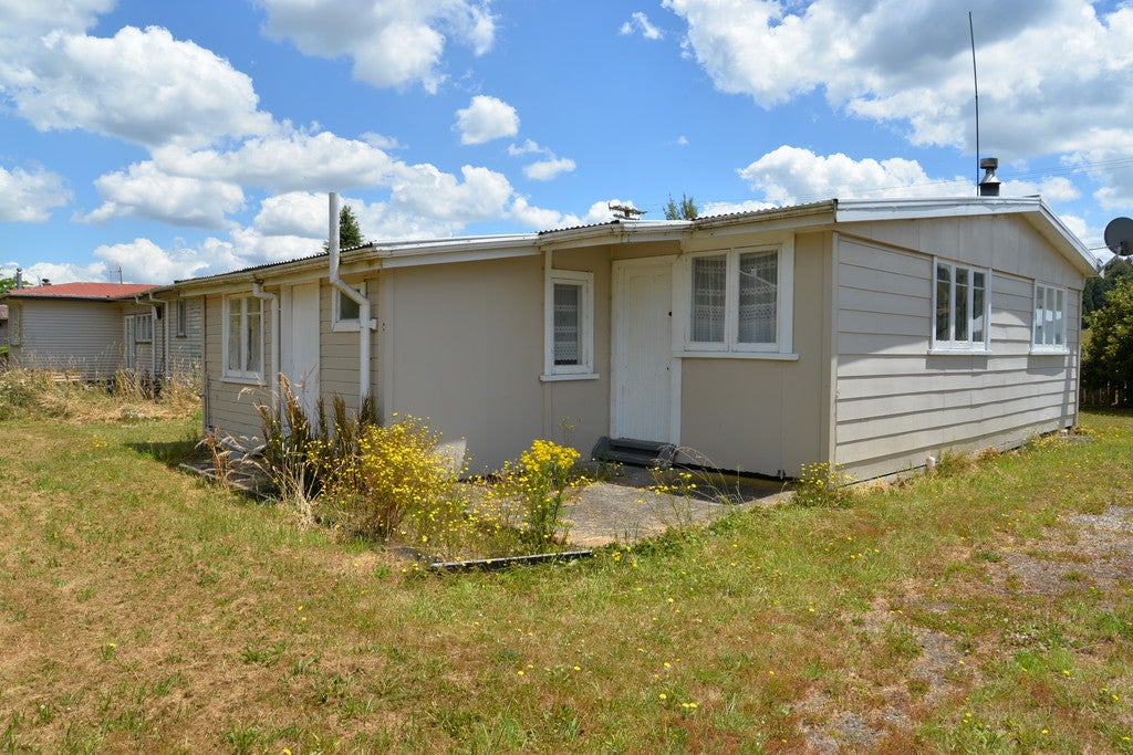 64 Ellis Road, Te Kuiti - Carousel 2