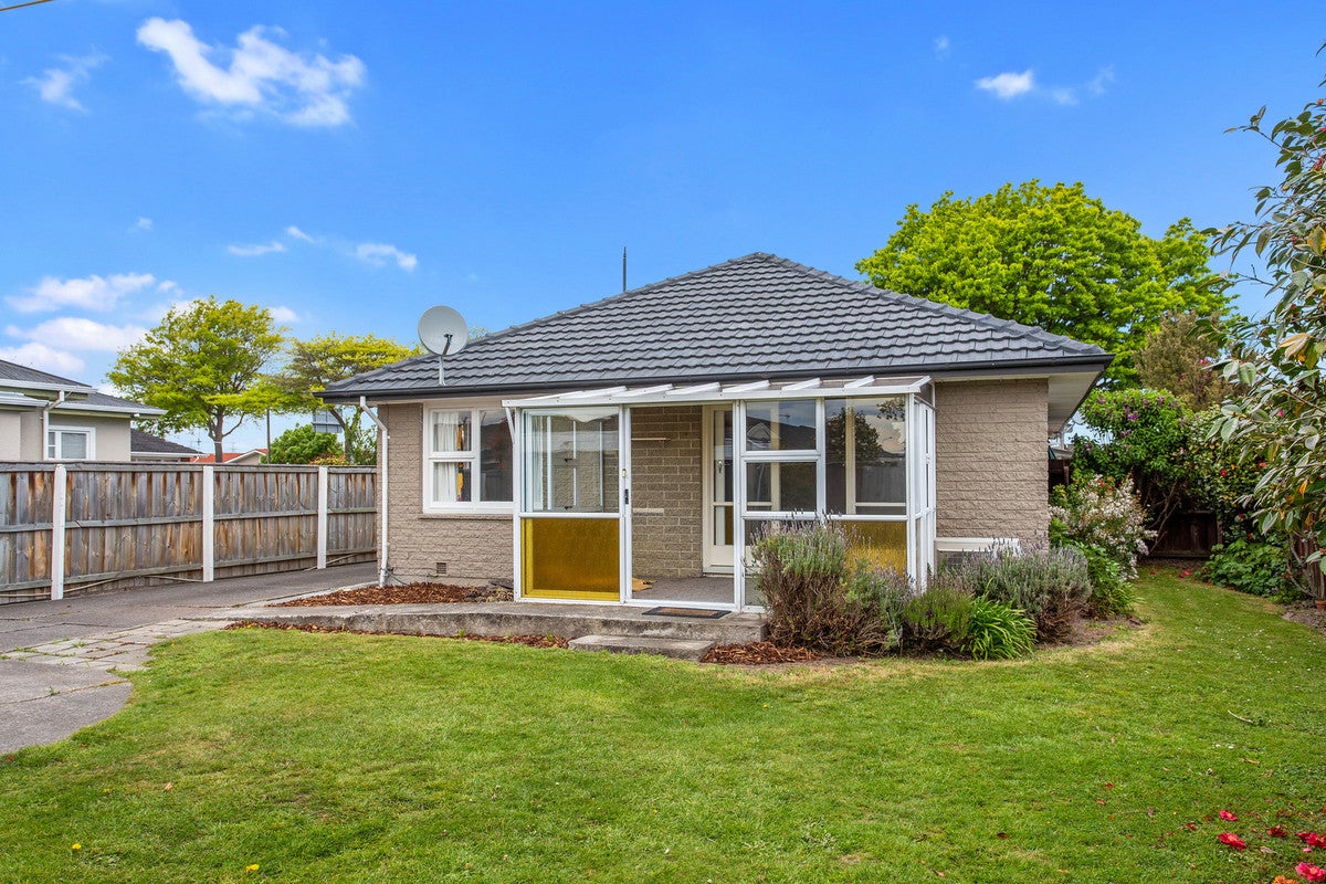 2/248 Harewood Road, Bishopdale, Christchurch - Carousel 2