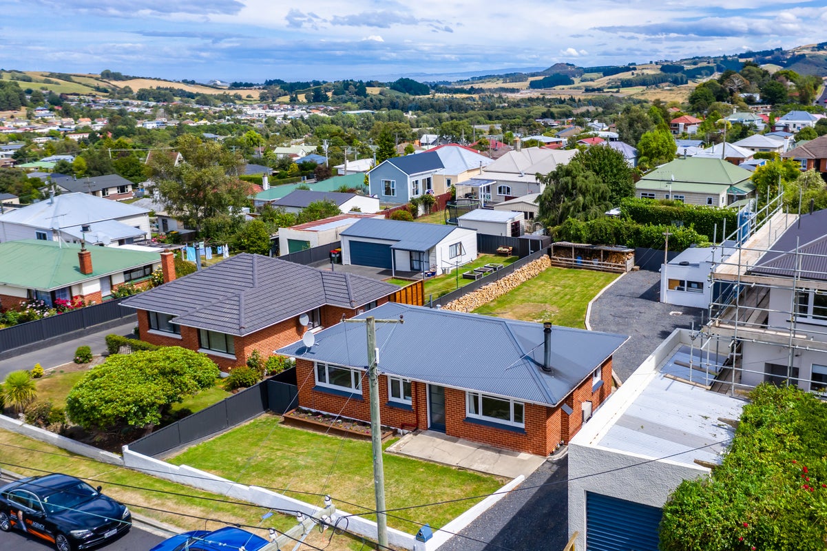 8 Shulma Street, Abbotsford, Dunedin - Carousel 16