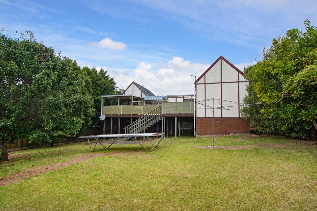 14 Ikatere Place, Raumanga, Whangarei - Carousel 1