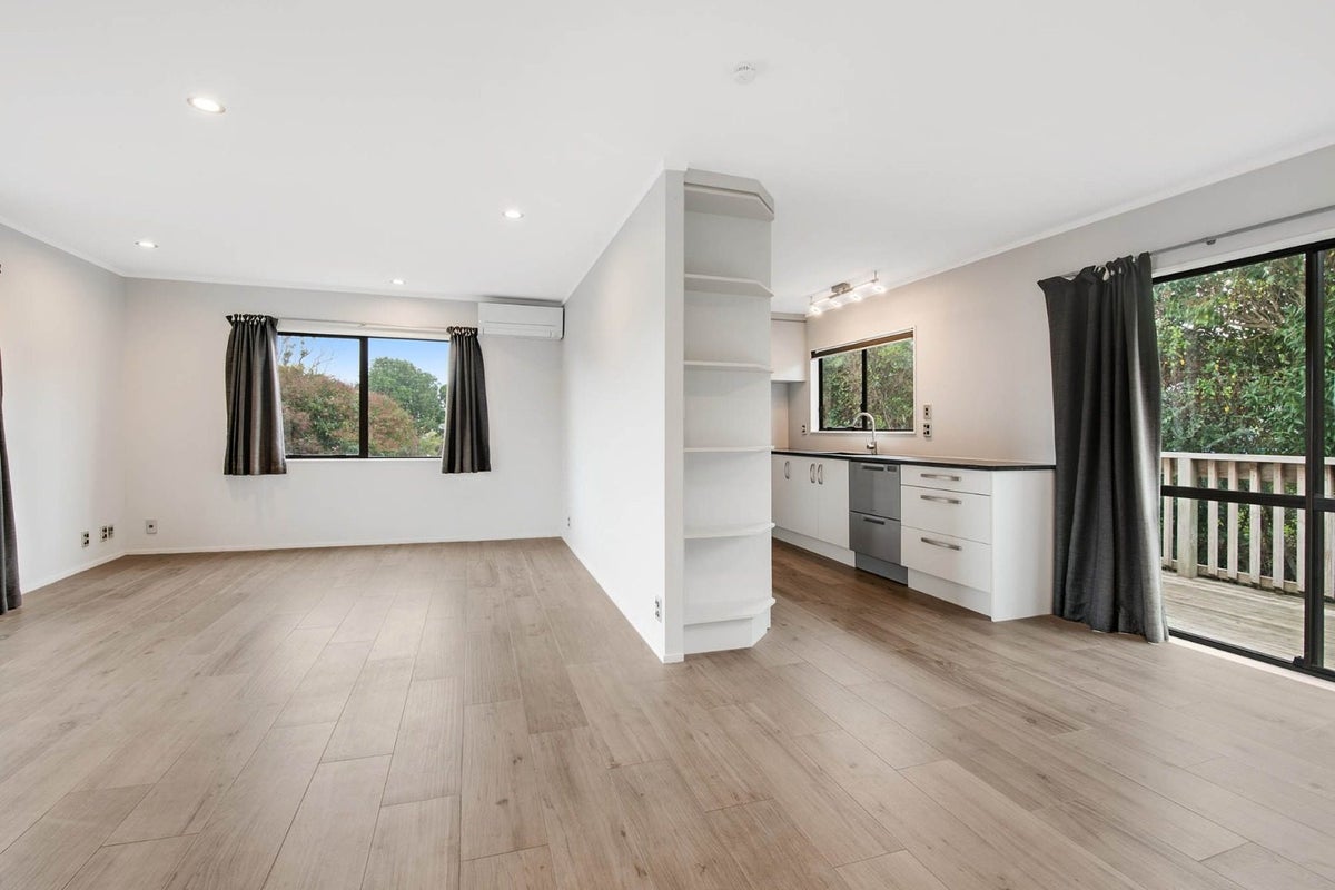 32 Brandon Road, Manly, Whangaparaoa - Carousel 2