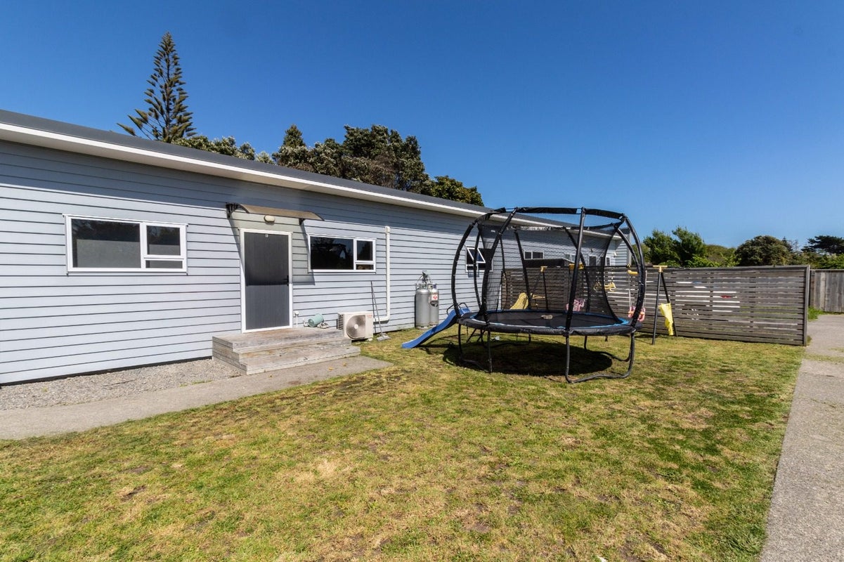 41B Ngaio Street, Otaki Beach, Otaki - Carousel 1