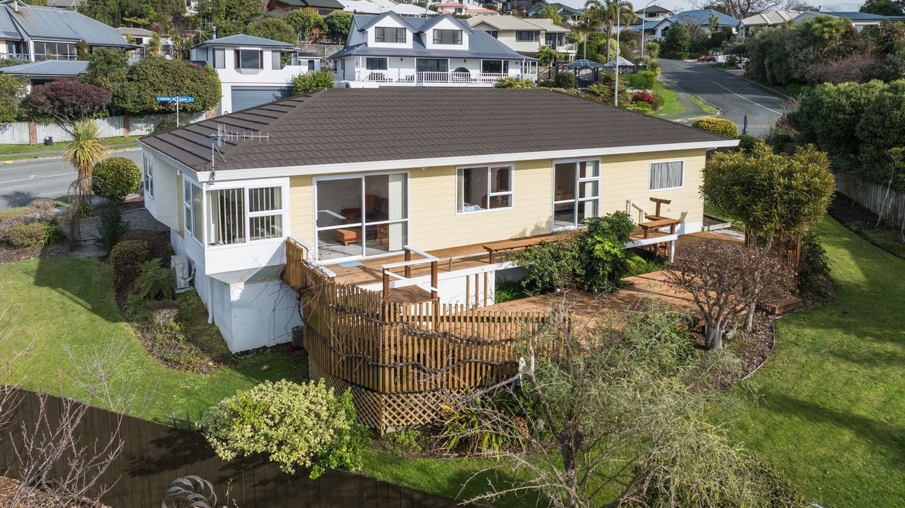66 Queen Street, Richmond, Richmond - Carousel 1