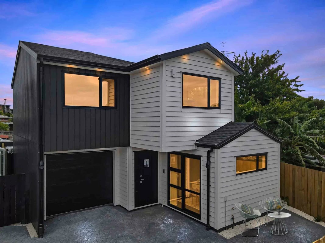 3 Clayton Avenue, Otara, Auckland - Carousel 2