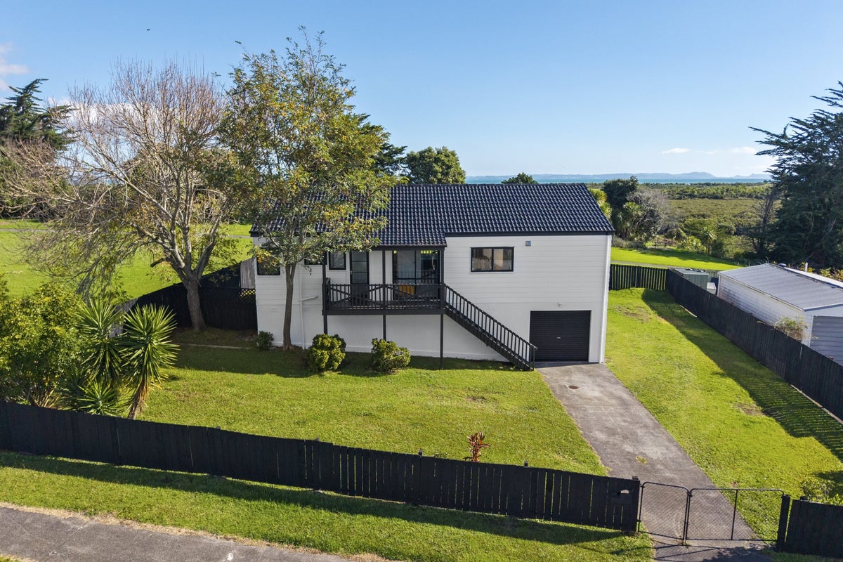 18 Kopara Place, Clendon Park, Auckland - Carousel 24