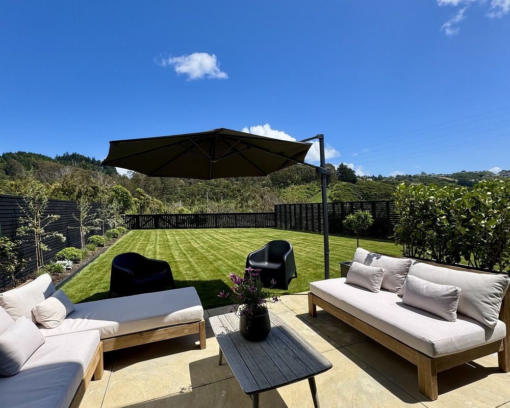 8 Holystone Road, Whitby, Porirua - Carousel 1
