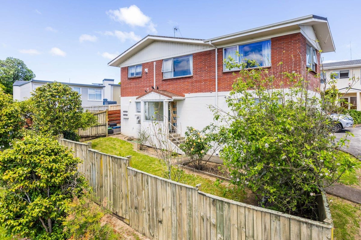 1/75A Udys Road, Pakuranga, Auckland - Carousel 2