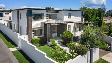 6D Burford Place, Mellons Bay, Auckland - Carousel 1
