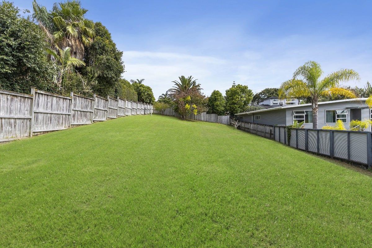 104 Moa Road, Point Chevalier, Auckland - Carousel 2
