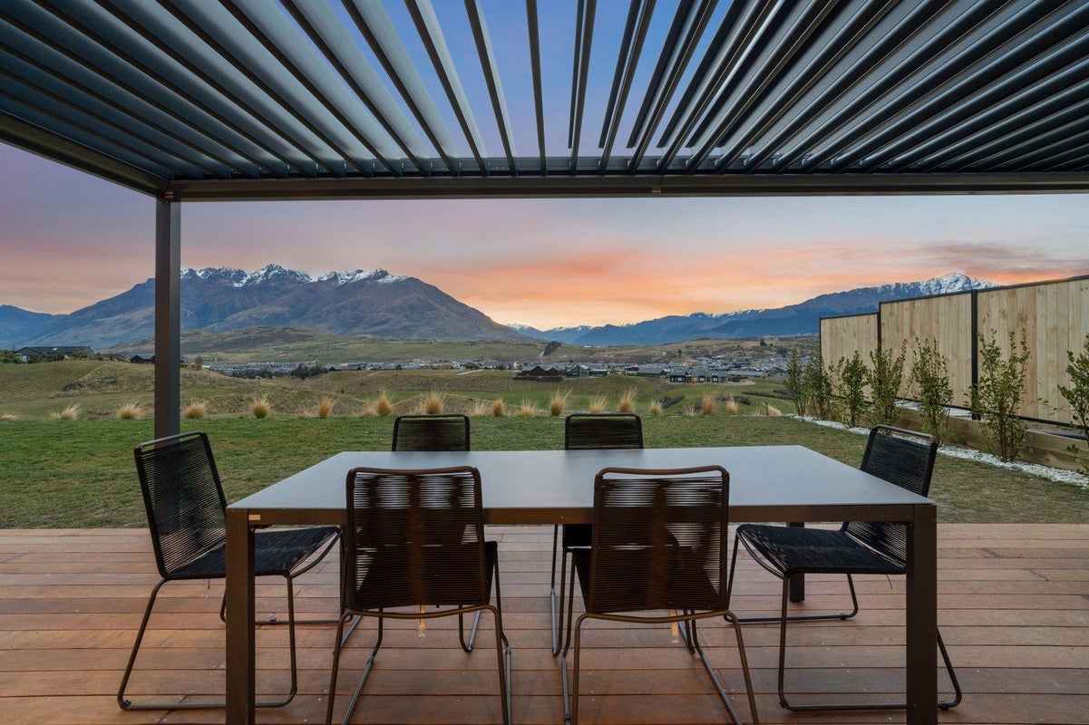 101 Spur Ridge Rise, Hanley's Farm, Jacks Point, Queenstown-Lakes, Otago - Carousel 2