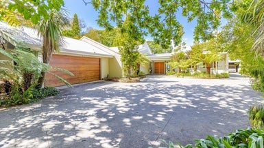 12 Tulloch Street, Saint Johns Hill, Whanganui - Carousel 1