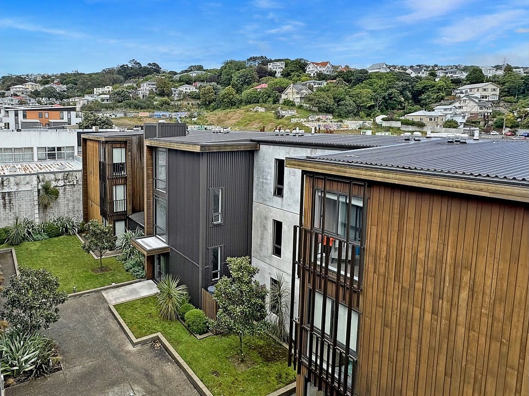 206/41 Hopper Street, Mount Cook, Wellington - Carousel 1