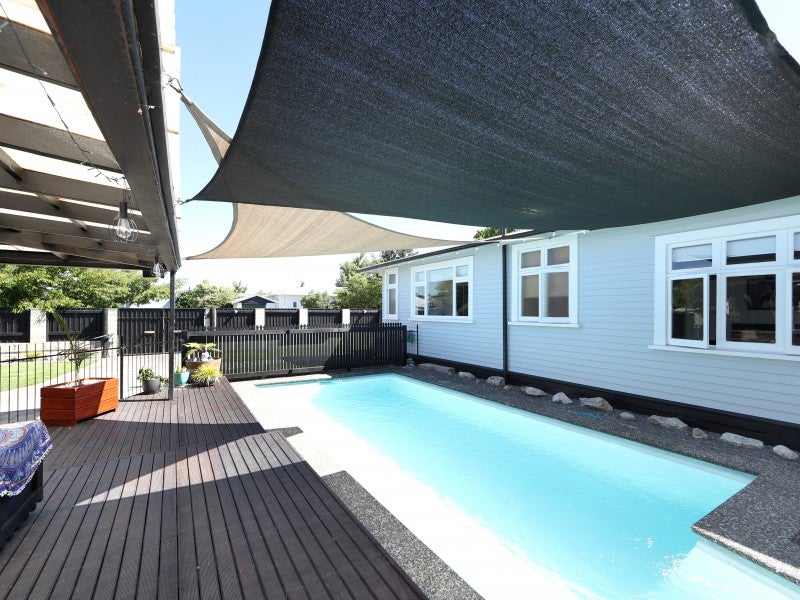 1001 Heretaunga Street East, Parkvale, Hastings - Carousel 2