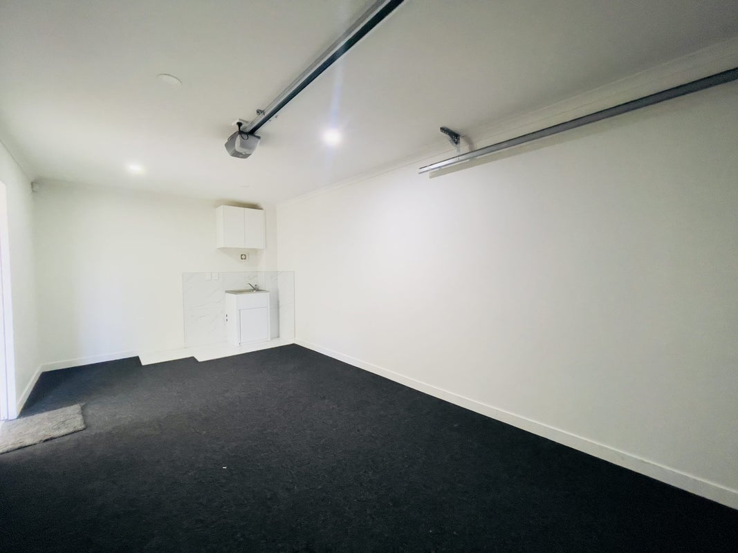 21D Awatere Street, Clover Park, Auckland - Carousel 12