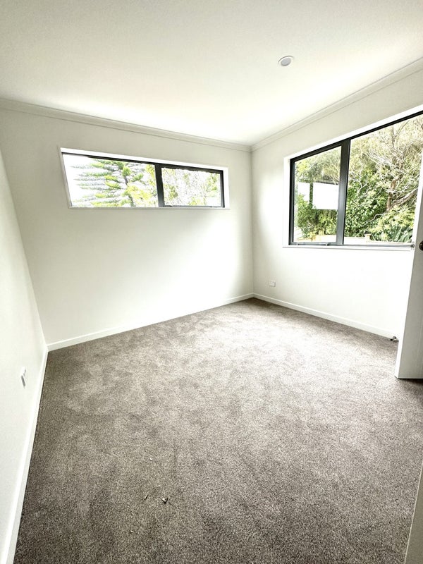 8/11 Celeste Place, Totara Vale, Auckland - Carousel 12