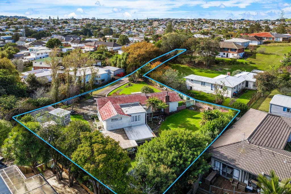 24 Dundee Place, Blockhouse Bay, Auckland - Carousel 2