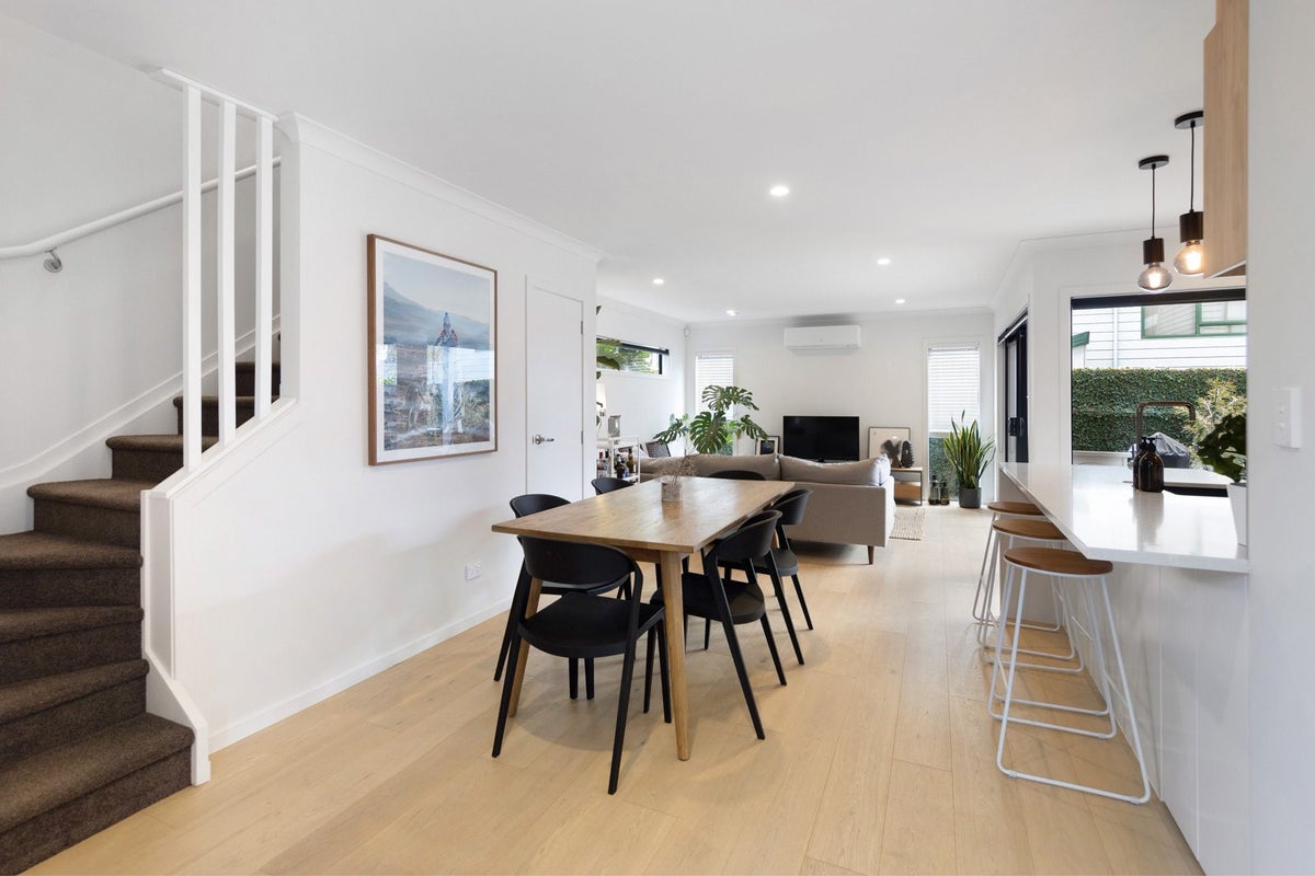 125C Point Chevalier Road, Point Chevalier, Auckland - Carousel 2