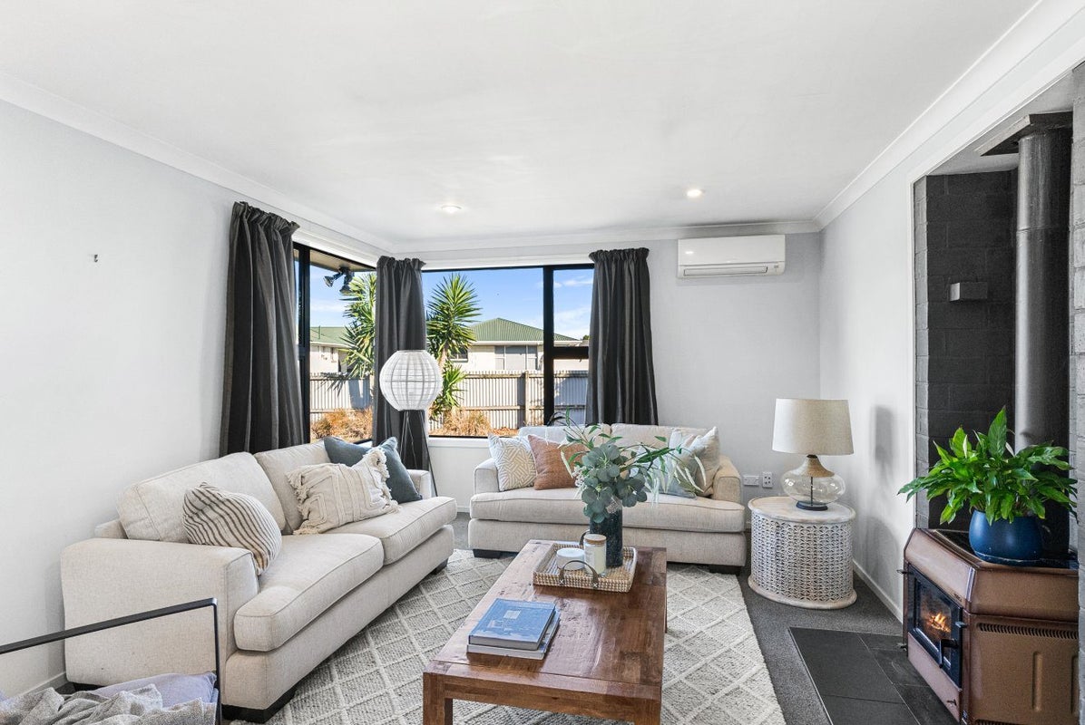 6 Willow Street, Hampstead, Ashburton - Carousel 1