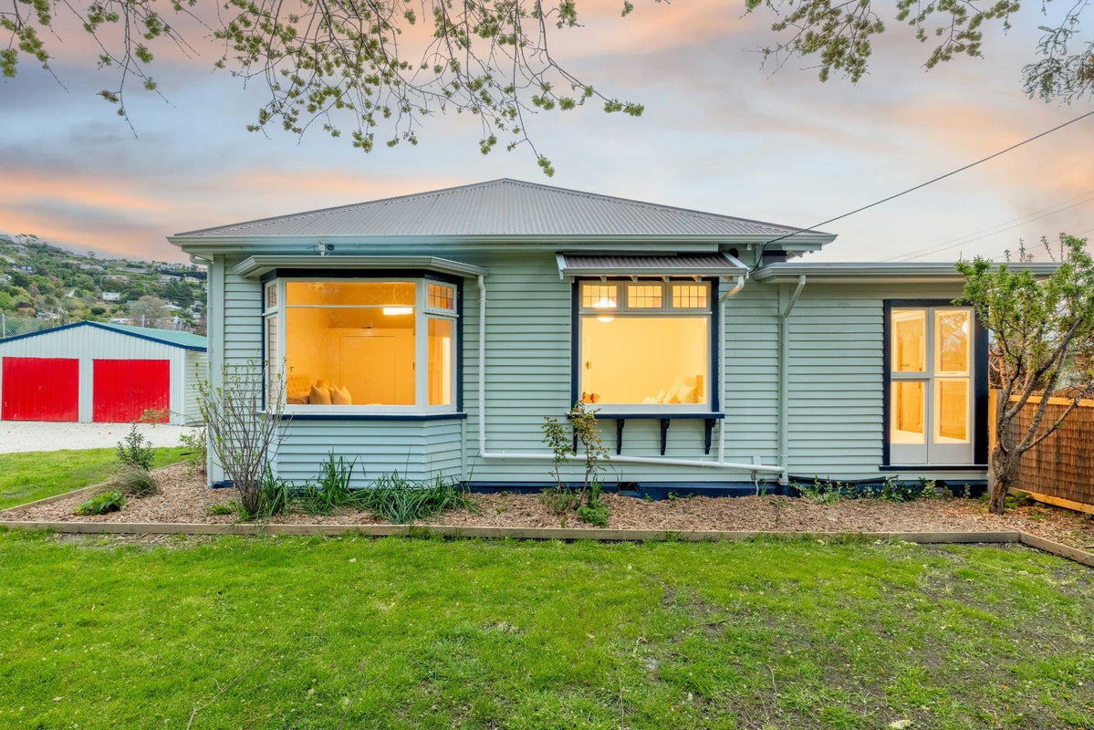 12 Hillsborough Terrace, Hillsborough, Christchurch - Carousel 1