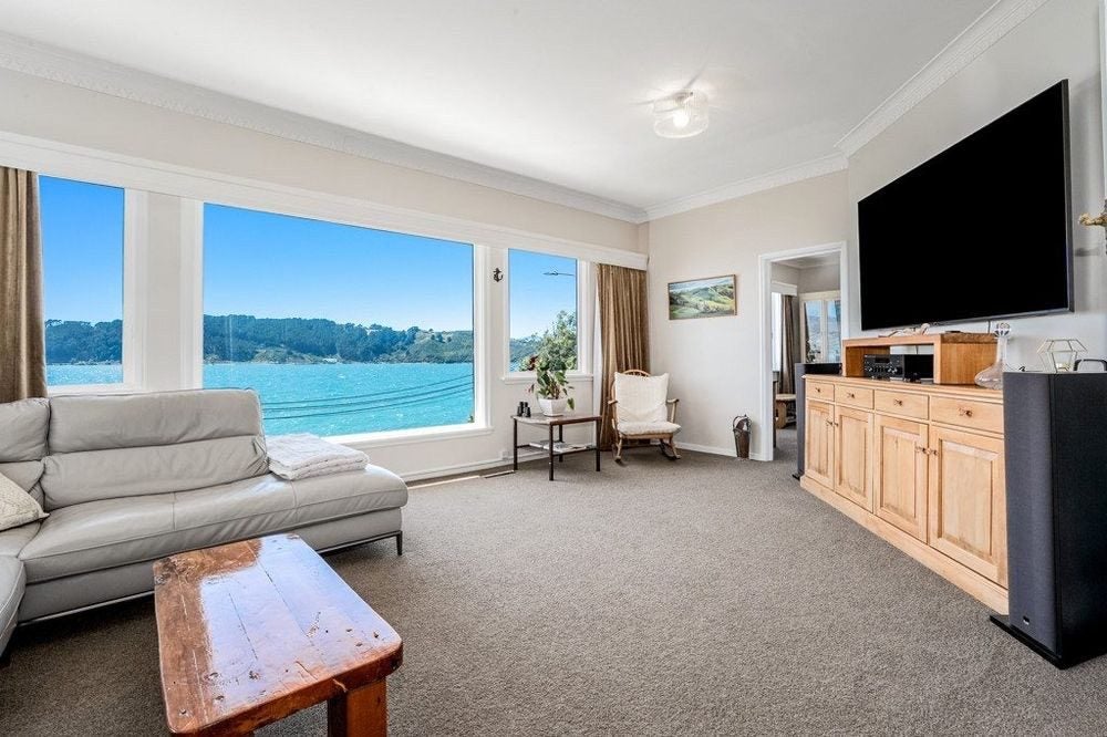 62 Evans Bay Parade, Roseneath, Wellington - Carousel 2