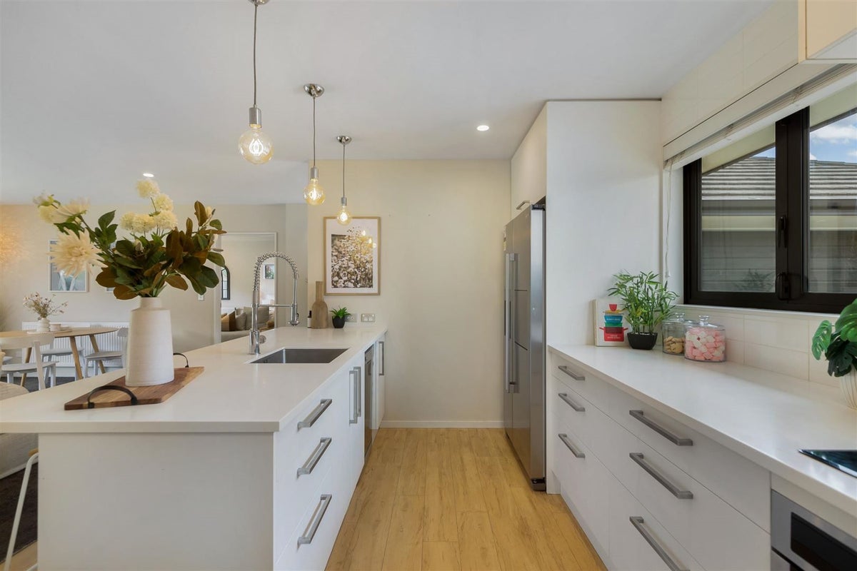 9 Banbury Terrace, Lower Shotover, Queenstown - Carousel 2