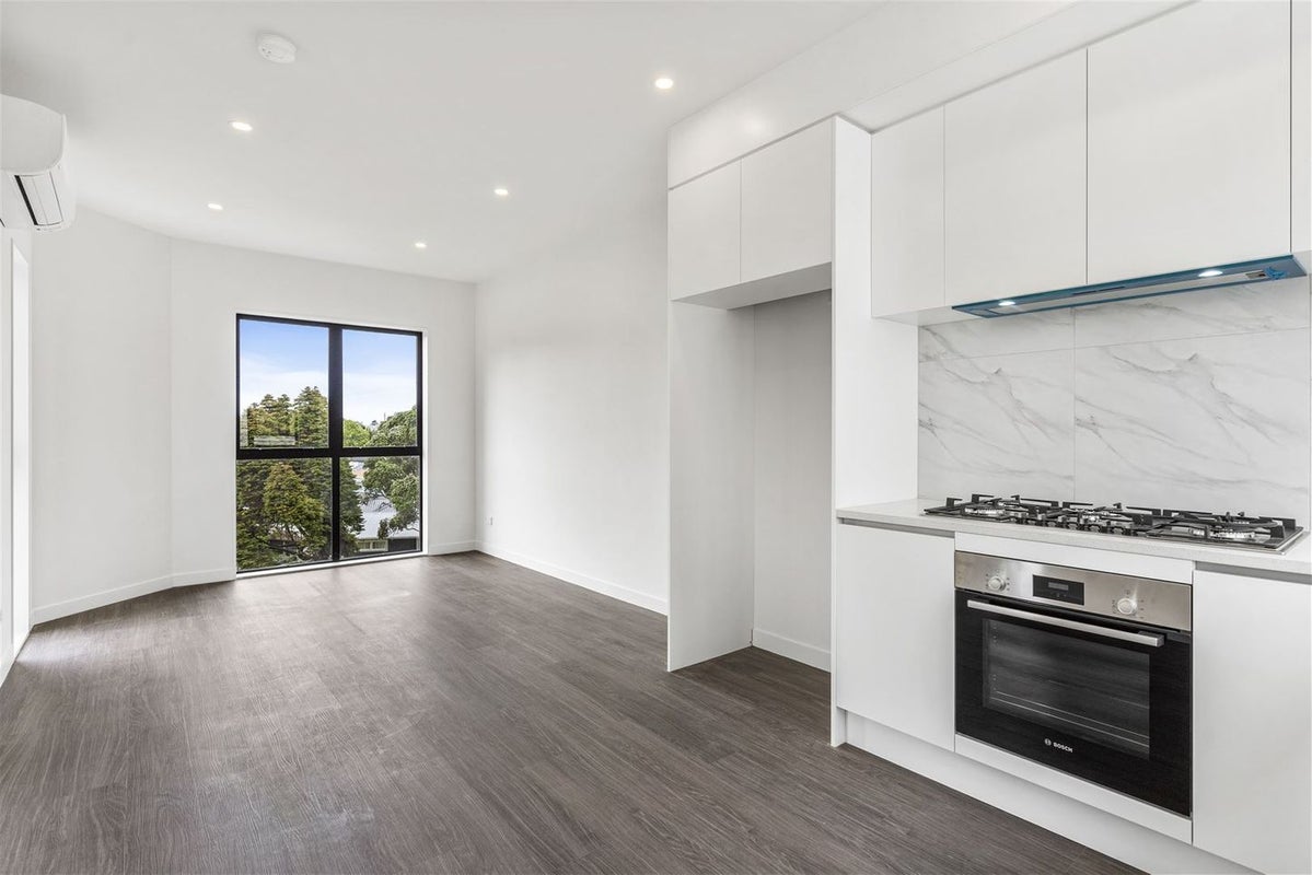 17F Hogans Road, Glenfield, Auckland - Carousel 2