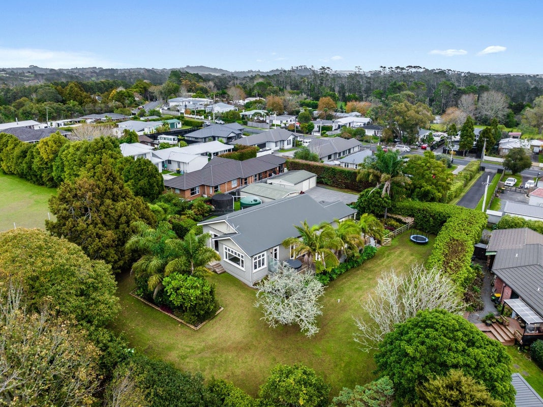 23 Trigg Road, Huapai, Kumeu - Carousel 1