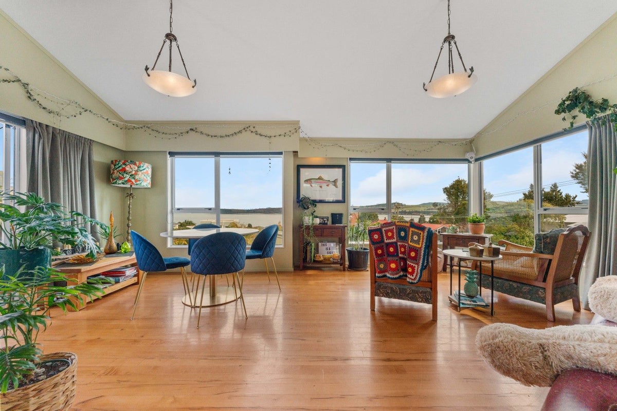 39 Taharepa Road, Hilltop, Taupo - Carousel 1