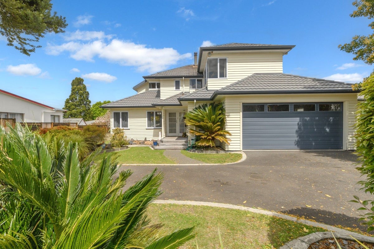34 Botanical Road, Tauranga South, Tauranga - Carousel 1