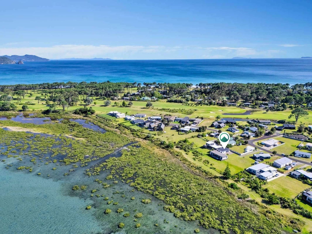 139 Kelly Jade Avenue, Matarangi, Whitianga - Carousel 1