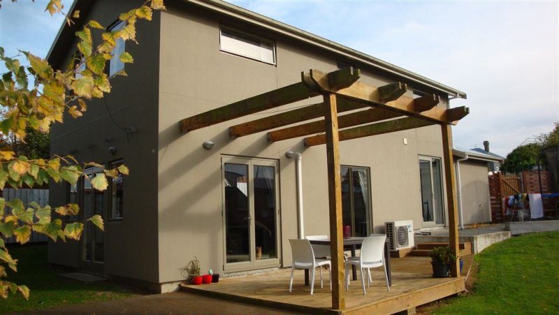 9B Regent Street, West End, Timaru - Carousel 1