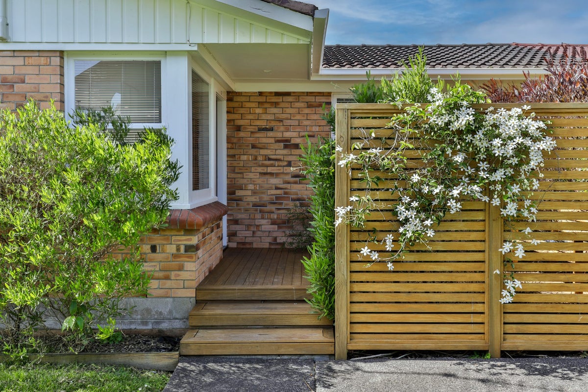 3/3 Alford Street, Waterview, Auckland - Carousel 13