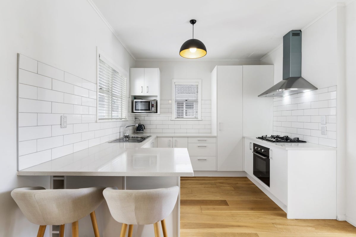 8 WILLIAM AVE, Greenlane, Auckland  - Carousel 2
