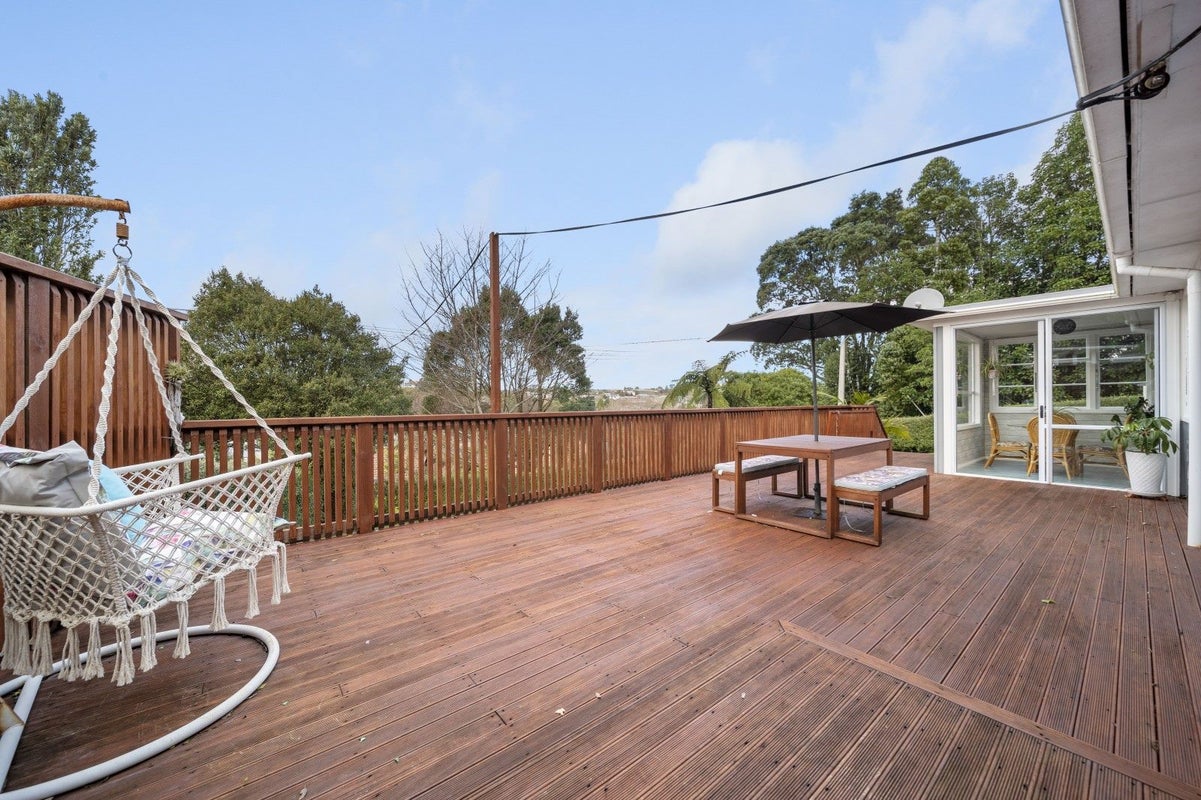 101C Frankley Road, Frankleigh Park, New Plymouth - Carousel 2
