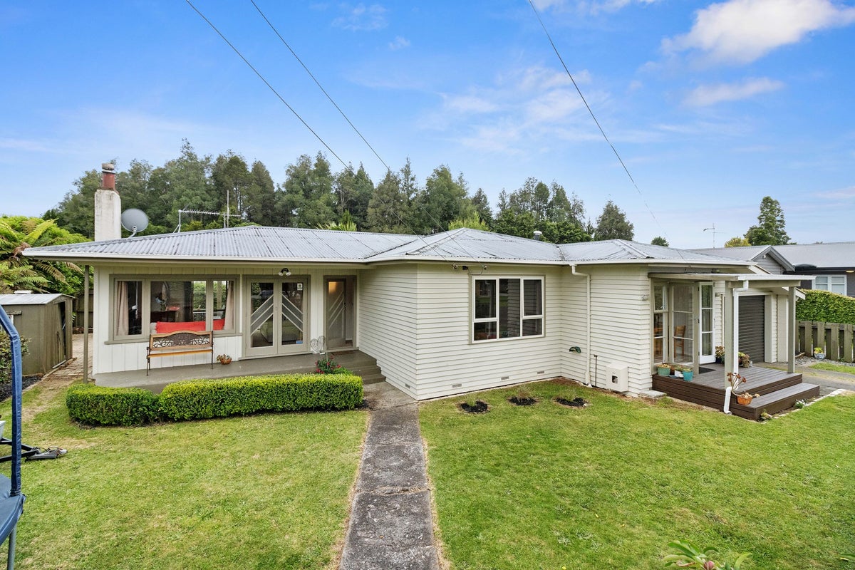9 Bailey Avenue, Claudelands, Hamilton - Carousel 1