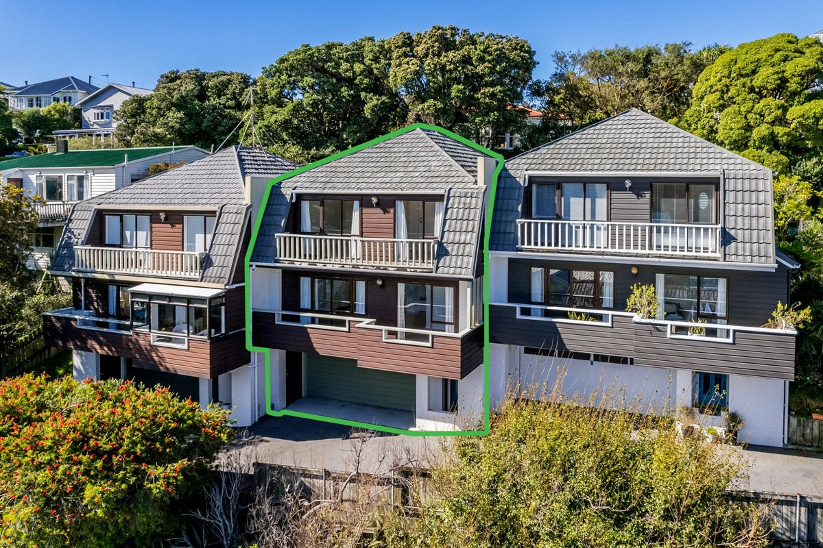 2/59A Hamilton Road, Hataitai, Wellington, Wellington - Carousel 1