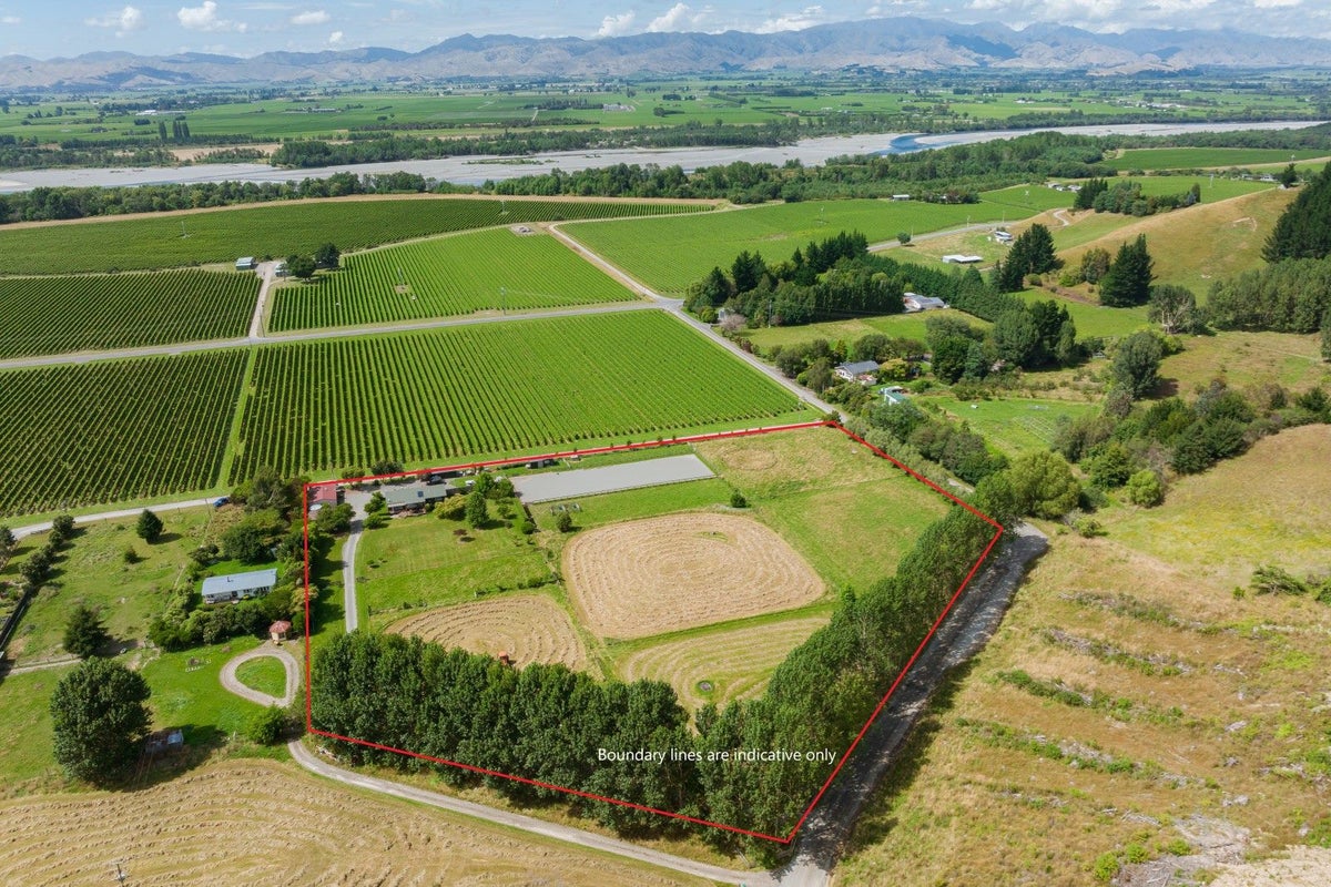 40 Gibsons Road, Blenheim - Carousel 2