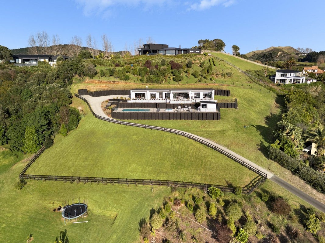 42 Oceana Drive, Welcome Bay, Tauranga - Carousel 29