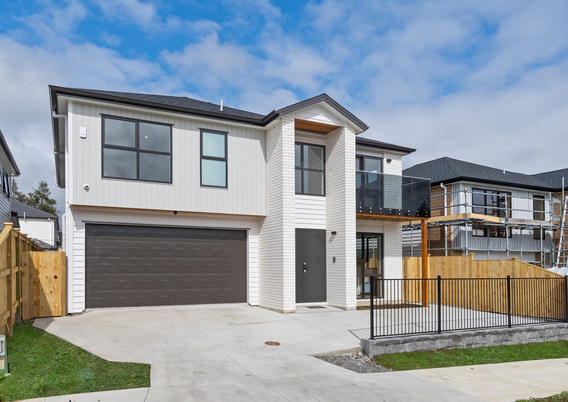 7 Tullymore Drive, Flat Bush, Auckland - Carousel 2