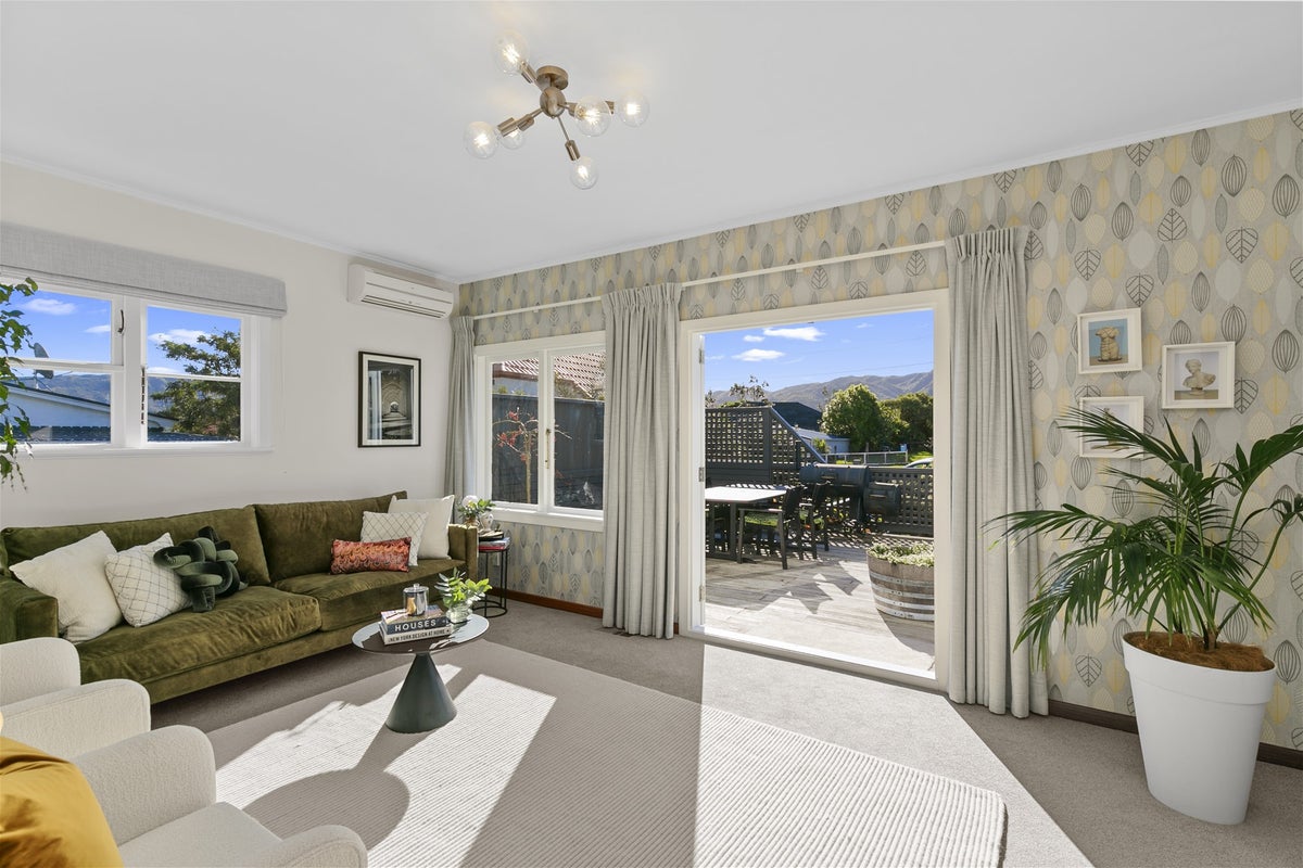156 Cockayne Road, Ngaio, Wellington - Carousel 1
