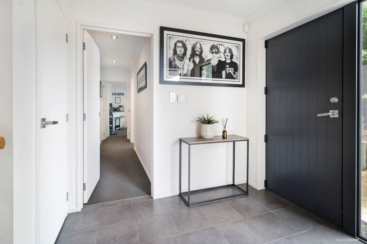 21A Karaka Park Place, Glendowie, Auckland - Carousel 2